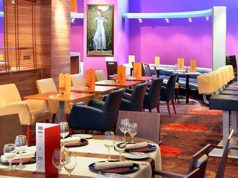 Leonardo Westbahnhof Hotel Vienne